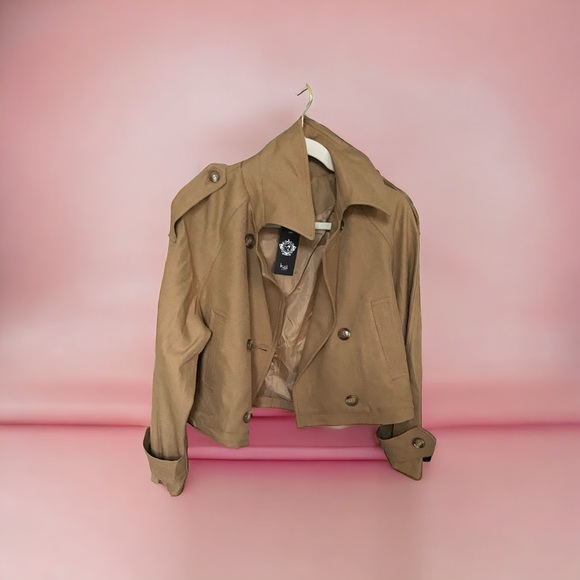 The perfect short trench - Picture 2 of 5